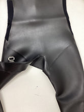 Load image into Gallery viewer, Pre Loved Blueseventy Torpedo Triathlon Kids Wetsuit M (Age 10) (750) - Grade