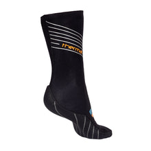 Load image into Gallery viewer, Blueseventy Thermal Swim Socks - Tri Wetsuit Hire