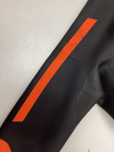 Load image into Gallery viewer, Pre loved Mens Orca Open Water SW Smart Wetsuit size 8 (1245) - Grade C