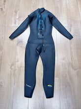 Load image into Gallery viewer, Pre Loved Blueseventy Fusion Triathlon Wetsuit Womens WMA (776)- Grade B