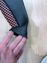 Load image into Gallery viewer, Pre loved Blueseventy Fusion Triathlon Wetsuit Mens size SMT (132) - Grade B