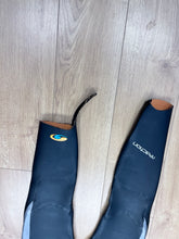 Load image into Gallery viewer, Pre Loved Blueseventy Reaction Thermal Mens Wetsuit MT (647) - Grade D