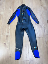 Load image into Gallery viewer, Pre Loved Blueseventy Sprint Triathlon Wetsuit Womens SM (809) - Grade C