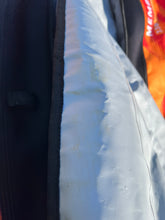 Load image into Gallery viewer, Pre Loved Aqua Marina Memba 330 Inflatable 1 Person Kayak (ME001)