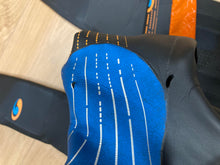 Load image into Gallery viewer, Pre Loved Blueseventy Helix Triathlon Mens Wetsuit SMT (779) - Grade C