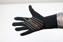 Load image into Gallery viewer, Blueseventy Thermal Bundle - Tri Wetsuit Hire