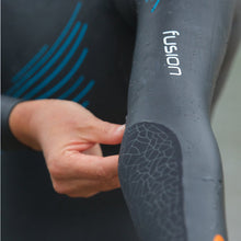 Load image into Gallery viewer, Blue Seventy Fusion Triathlon Wetsuit Womens - Tri Wetsuit Hire