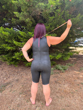 Load image into Gallery viewer, Blueseventy Glide Wetsuit Womens - Tri Wetsuit Hire