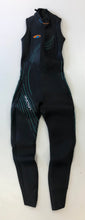 Load image into Gallery viewer, Pre Loved Blueseventy Reaction Triathlon Sleeveless Womens Wetsuit SM (772) - Grade C