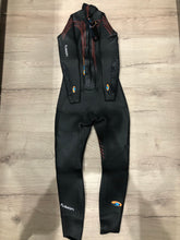 Load image into Gallery viewer, Blueseventy Fusion Triathlon Wetsuit Mens EX HIRE (Small Medium)