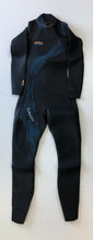 Load image into Gallery viewer, Blueseventy Fusion Triathlon Wetsuit Womens EX HIRE (Small)