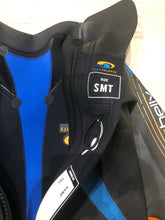 Load image into Gallery viewer, Pre Loved Blueseventy Helix Triathlon Mens Wetsuit SMT (771) - Grade D